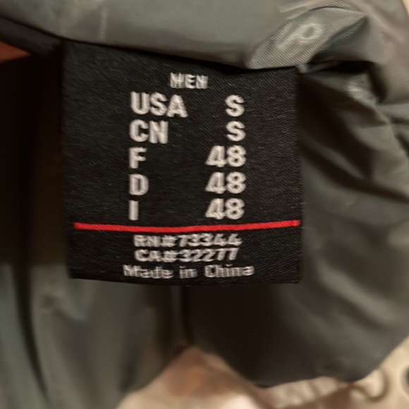 Marker Ski jacket, Men’s size S Light tan and red accents - Picture 4 of 6